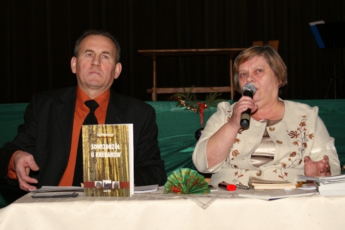 od lewej: Stanisaw Kobus i Felicja Baska - Borzyszkowska.