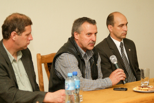 Na zdjciu (od lewej): radni Zbigniew cki i Andrzej Wiecki oraz Zastpca Burmistrza Brus Krzysztof Gierszewski. 