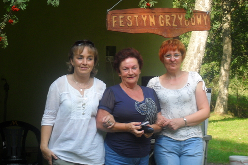 Na zdjciu (od lewej): Krystyna Dobek, Krystyna Spierewka i Dorota wierczek.