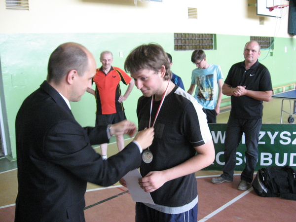 Medal zaoy Z-ca Burmistrza Brus Krzysztof Gierszewski.