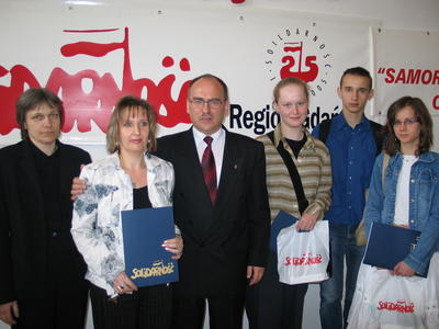 Od lewej: Aleksandra Turowska, Beata Rekowska, Wojciech Ksiek, Magorzata Wrblewska, Krzysztof Kupczyk, Kaja Szalewska