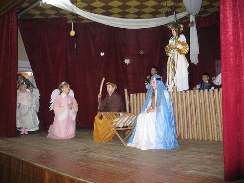 Dzieci z Teatru Ludowego Zaboracy z Czyczkw przedstawiy spektakl pod tytuem: 