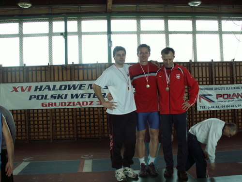 Podium po biegu na 60 merw. Pierwszy od lewej - Albin Kiedrowski.